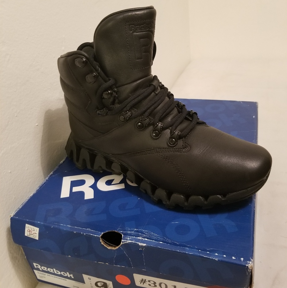 Men boots